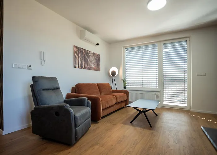 Apartmoments - Popradska 502 *