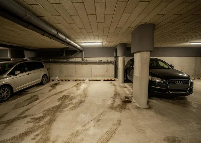 Apartmoments - Popradska 502